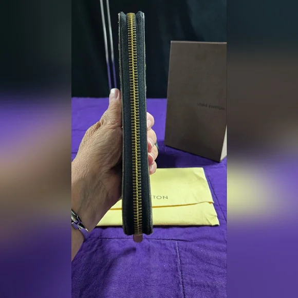 Louis Vuitton Murakami Zippy Black Multicolor Wallet - Picture 10 of 16